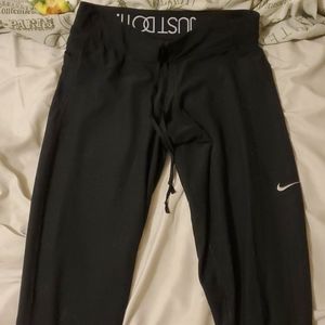 Black Nike Leggings
